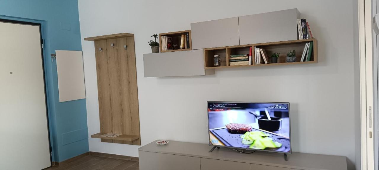 Bilocale A Rho In Classe A Con Garage المظهر الخارجي الصورة